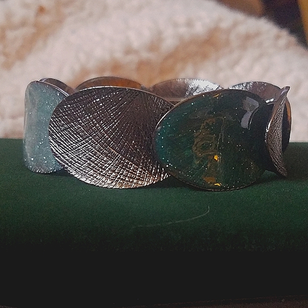 💖Women's Metal Bracelet
